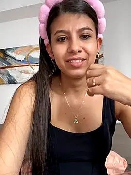 Lenapink19 online show from 10/17/25, 08:10