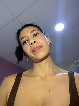 Lenapink19 online show from 04/03/26, 10:16