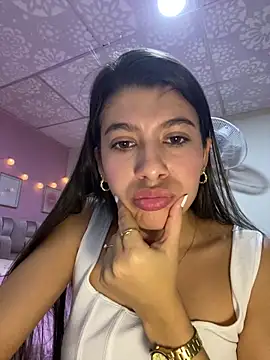 Lenapink19 online show from 11/04/25, 12:14