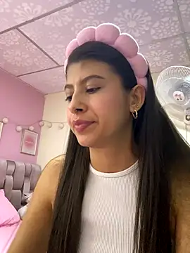 Lenapink19 online show from 11/04/25, 09:40