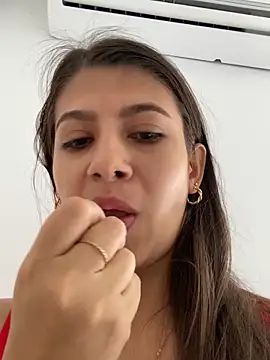 Lenapink19 online show from 10/13/25, 05:14