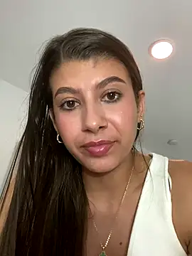 Lenapink19 online show from 10/24/25, 02:43