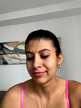 Lenapink19 online show from 10/29/25, 09:25