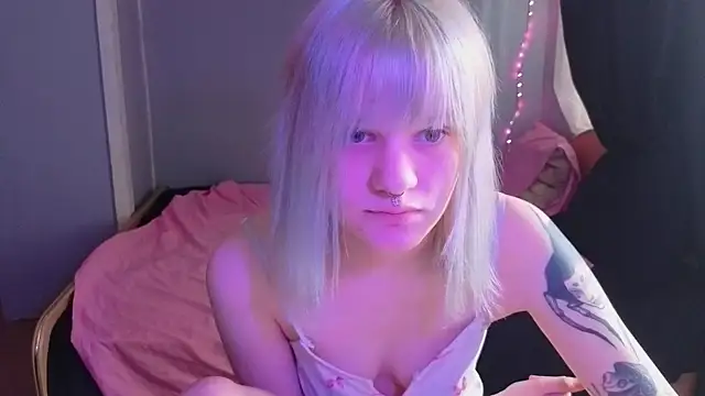 Elieiza xo online show from 04/07/26, 09:00