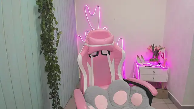 Elieiza xo online show from 11/12/25, 02:48