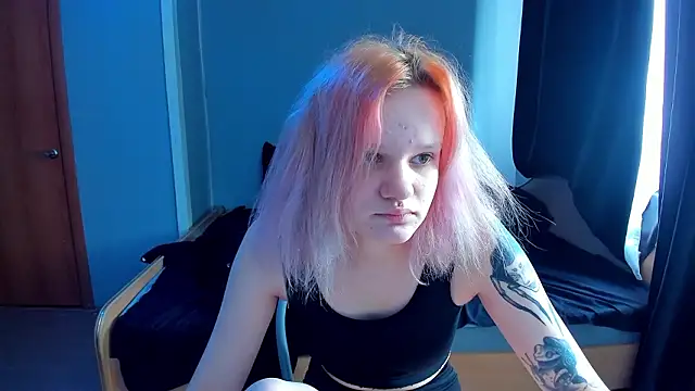 Elieiza xo online show from 03/10/26, 10:08