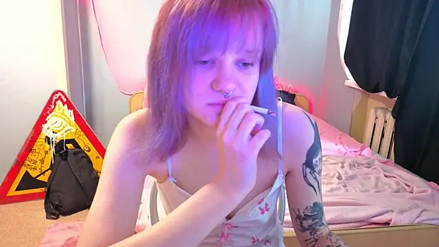 Snapshot of Elieiza_xo chatting on 05/09/26, 09:23 Elieiza xo online show from 05/09/26, 09:23
