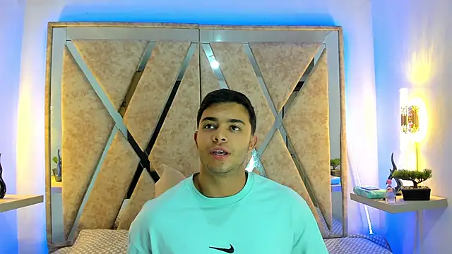 jayd muscle online show from 11/21/25, 05:28