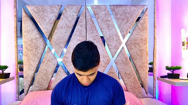 jayd muscle online show from 12/18/25, 04:50