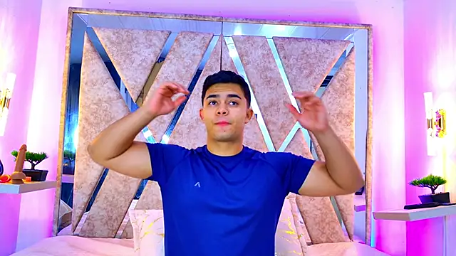 Snapshot of jayd_muscle chatting on 02/10/26, 04:11 jayd muscle online show from 02/10/26, 04:11