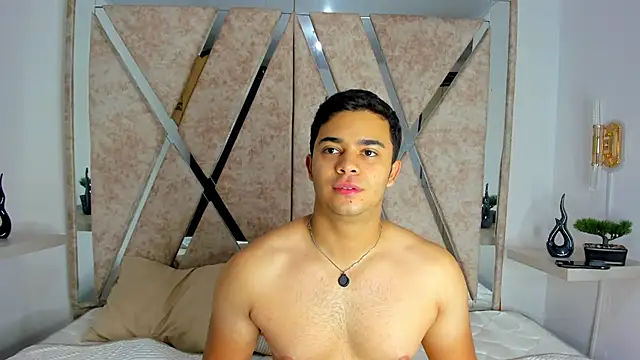 jayd muscle online show from 10/29/25, 05:39