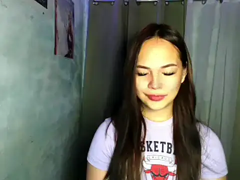 sweetsassyxx online show from 05/13/26, 01:45