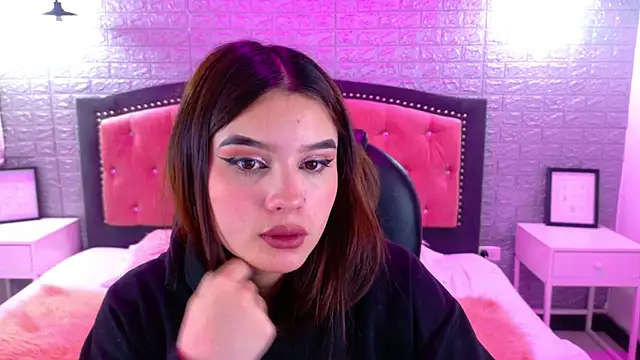 Natalie loffreda online show from 09/22/25, 02:50