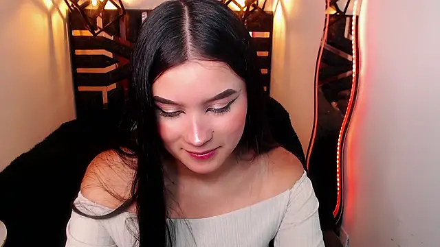 Natalie loffreda online show from 03/28/26, 07:59