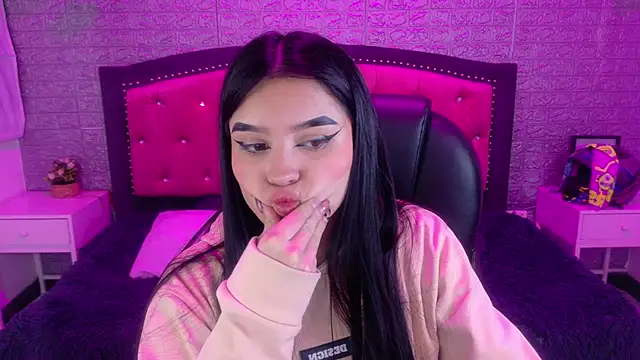 Natalie loffreda online show from 02/09/26, 03:26