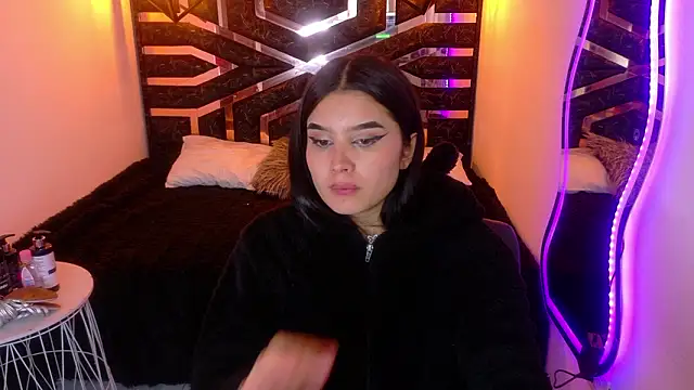 Natalie loffreda online show from 03/12/26, 08:35