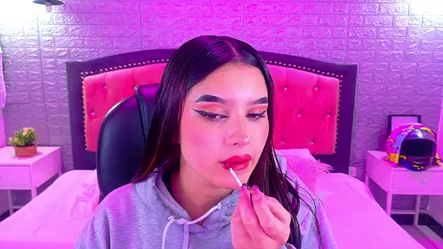 Natalie loffreda online show from 01/08/26, 03:34