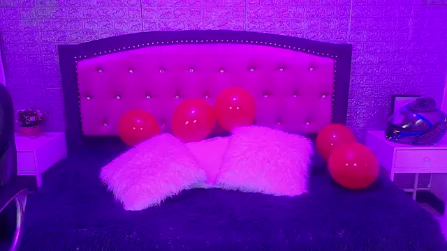 Natalie loffreda online show from 02/16/26, 03:38