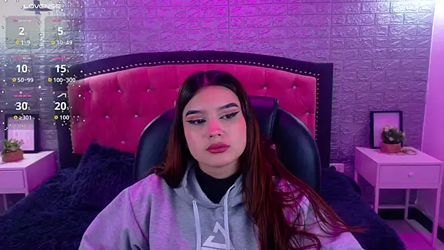 Natalie loffreda online show from 11/10/25, 03:00