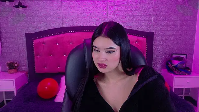 Natalie loffreda online show from 02/20/26, 06:26