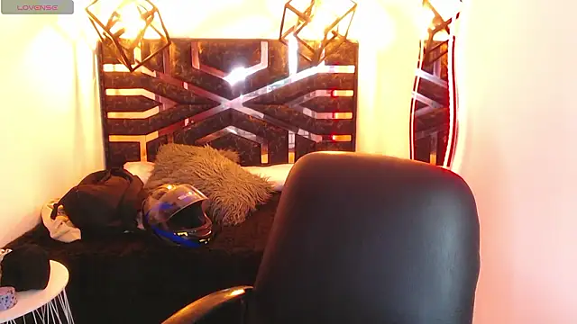 Natalie loffreda online show from 03/25/26, 08:08