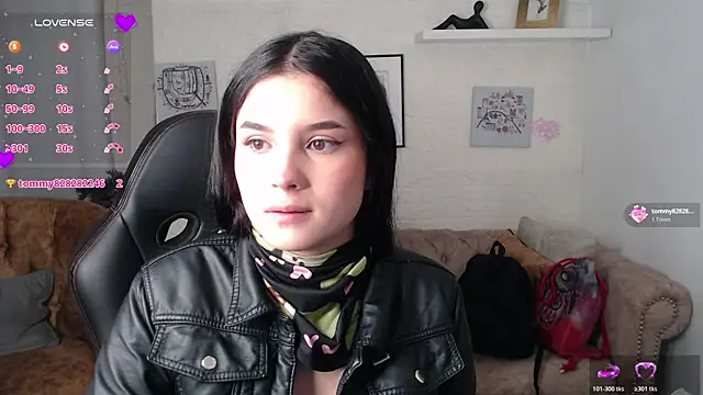 Snapshot of Natalie_loffreda chatting on 05/01/26, 12:21 Natalie loffreda online show from 05/01/26, 12:21