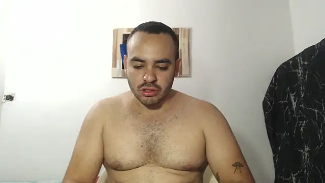 Ana ThiagoxX online show from 05/27/26, 08:05