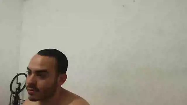 Ana ThiagoxX online show from 10/03/25, 02:26