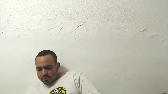 Ana ThiagoxX online show from 05/15/26, 11:25