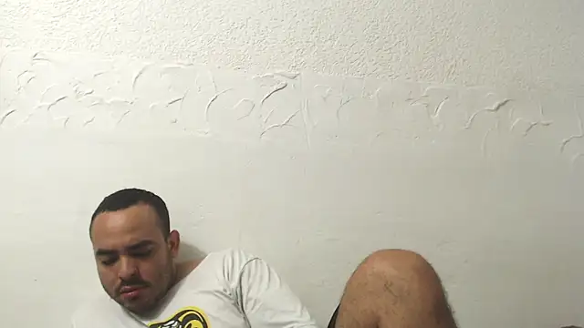 Ana ThiagoxX online show from 05/15/26, 11:36