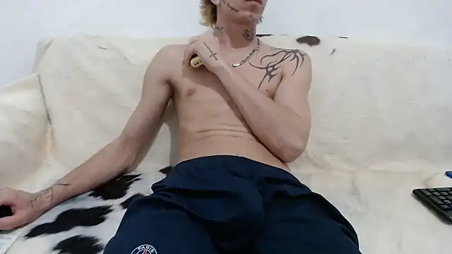 Dan jonson15 online show from 11/18/25, 02:27