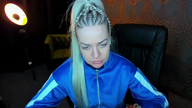 Anna Snows online show from 04/09/26, 04:25