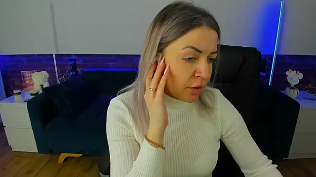 Anna Snows online show from 03/19/26, 06:35