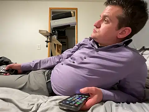 cumitted online show from 02/28/26, 01:33