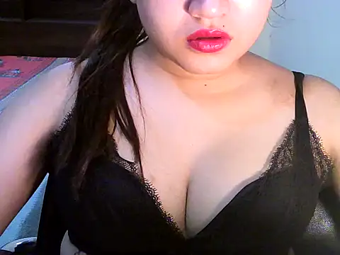 strip vani online show from 06/16/26, 04:56