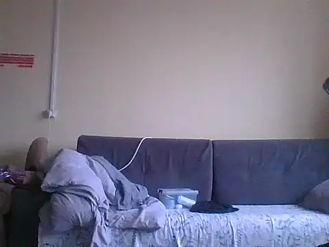 dream32222 online show from 12/01/25, 11:44