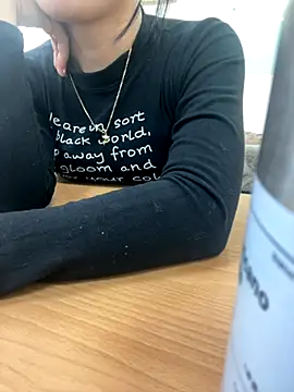 -NhaKy22 online show from 11/12/25, 02:15