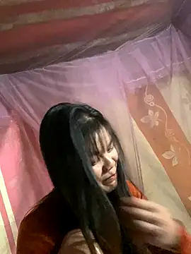 PhanHaa online show from 12/18/25, 01:26