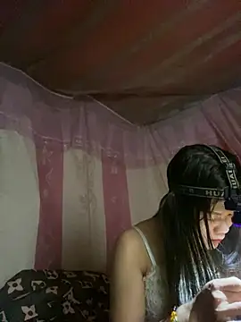 PhanHaa online show from 02/21/26, 02:13