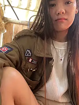 PhanHaa online show from 11/15/25, 02:04