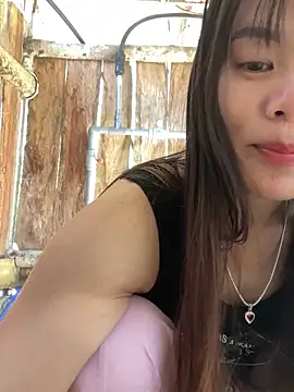 PhanHaa online show from 11/29/25, 02:44