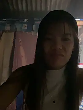 PhanHaa online show from 11/12/25, 12:48