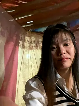 PhanHaa online show from 11/23/25, 12:48