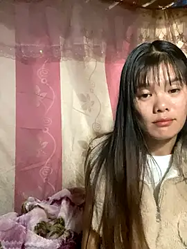 PhanHaa online show from 10/29/25, 01:21