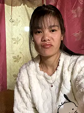 PhanHaa online show from 12/01/25, 12:50