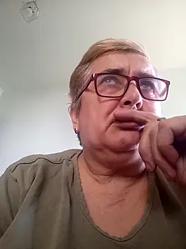Snapshot of Sonya51561 chatting on 09/18/25, 02:09 Sonya51561 online show from 09/18/25, 02:09