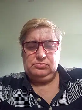 Snapshot of Sonya51561 chatting on 10/09/25, 02:50 Sonya51561 online show from 10/09/25, 02:50
