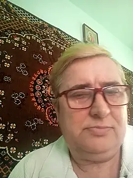 Snapshot of Sonya51561 chatting on 09/22/25, 03:40 Sonya51561 online show from 09/22/25, 03:40