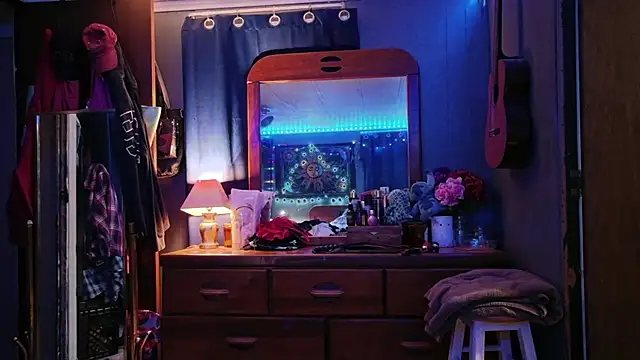 HotRedYeag online show from 02/05/26, 11:28