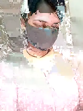 Snapshot of Riya_hot12 chatting on 12/14/25, 04:29 Riya hot12 online show from 12/14/25, 04:29